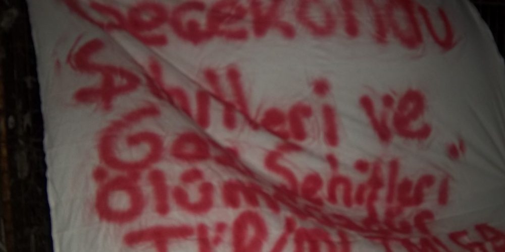 TMLGB militanlarından Yenibosna’da bombalı pankart