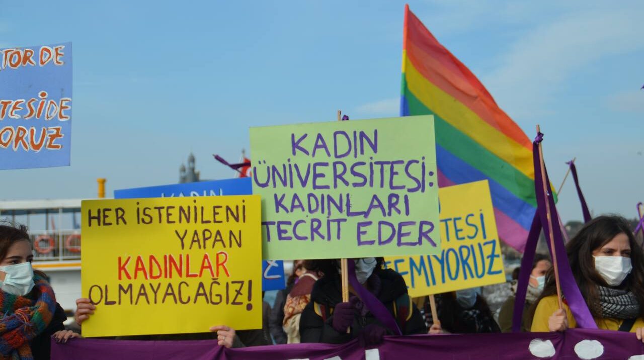 Kadın Üniversitesi İstemiyoruz