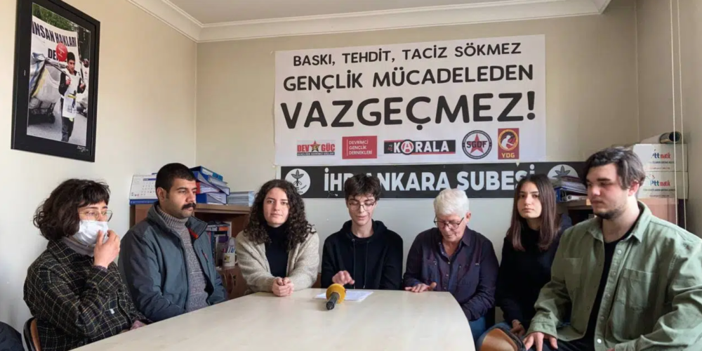 “Baskı, Tehdit, Taciz Sökmez! Gençlik Mücadeleden Vazgeçmez!”